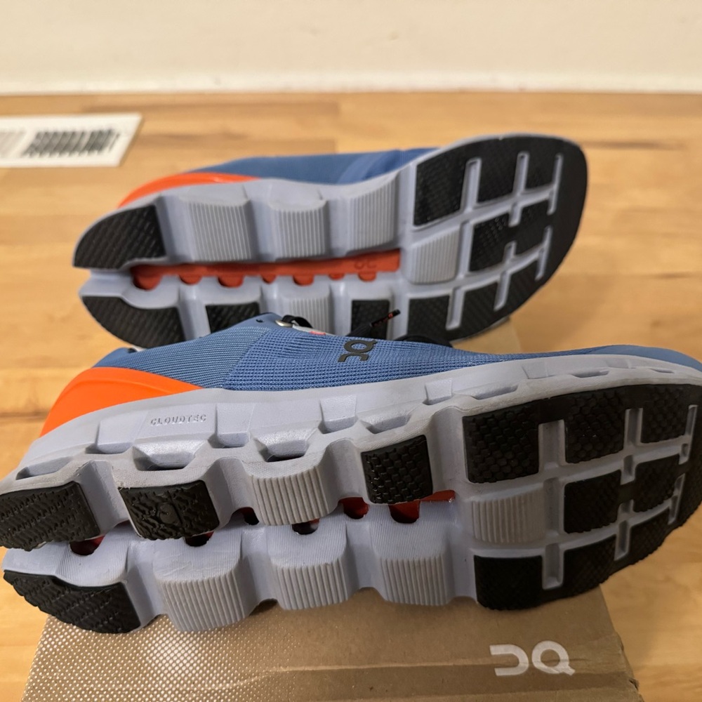 On Cloudstratus Lake/Flare- Men’s  Size 12 - Like New Condition